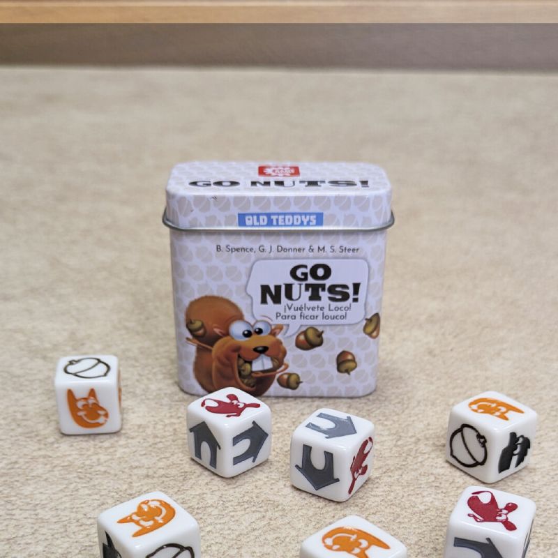 Go Nuts! Juego de dados de bolsillo